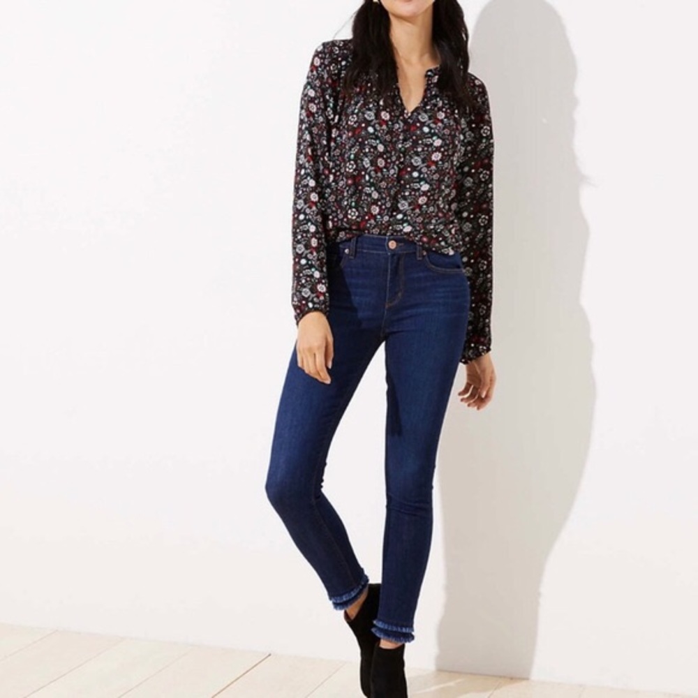 NWT LOFT Double Frayed Modern Skinny Jean